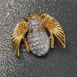 VINTAGE JOAN RIVERS ANGEL BEE